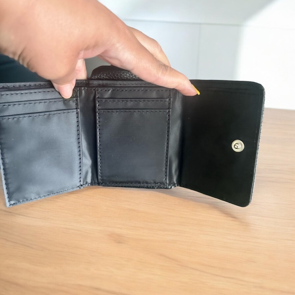 Tahari Trifold Wallet - Picture 5 of 5